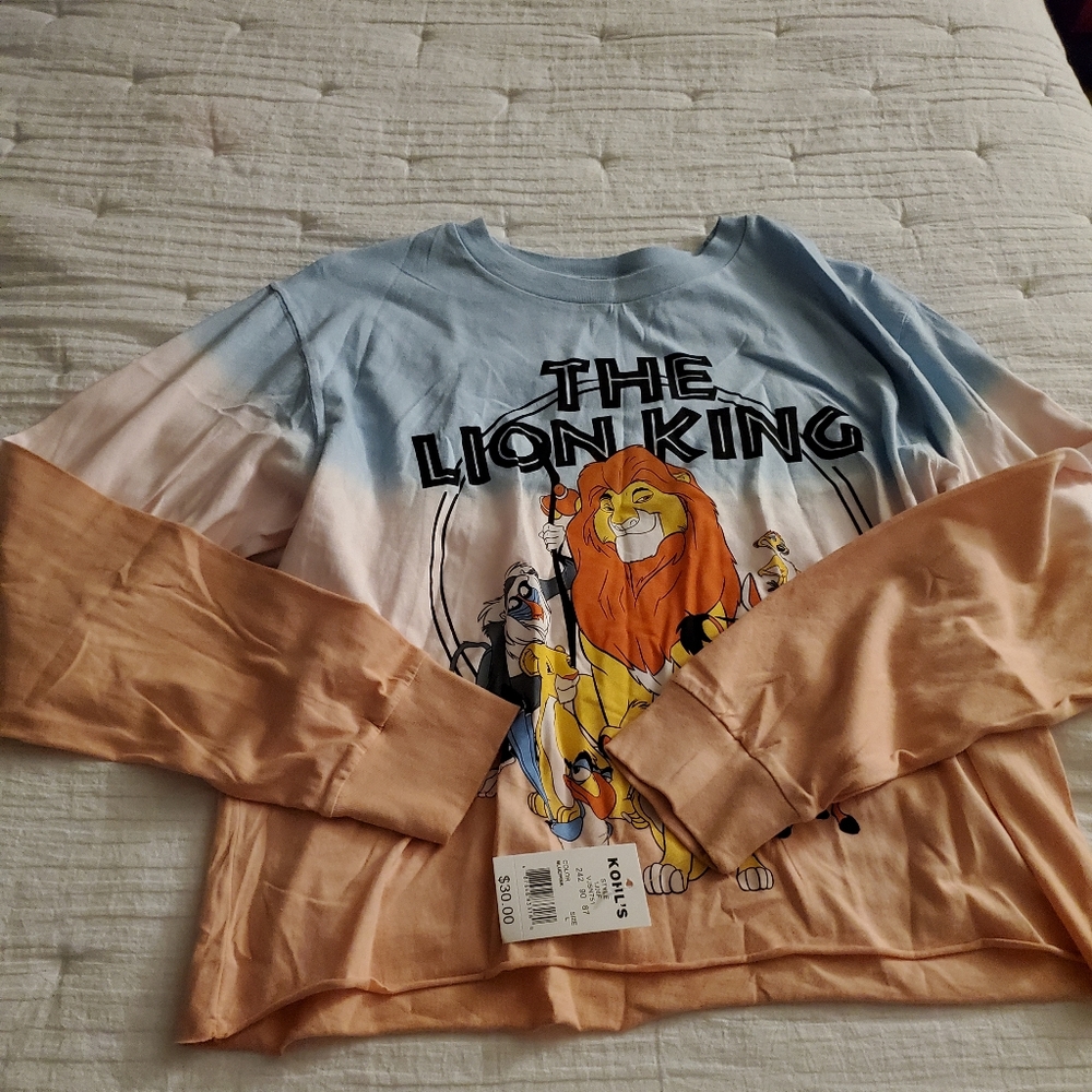 Disney shirt